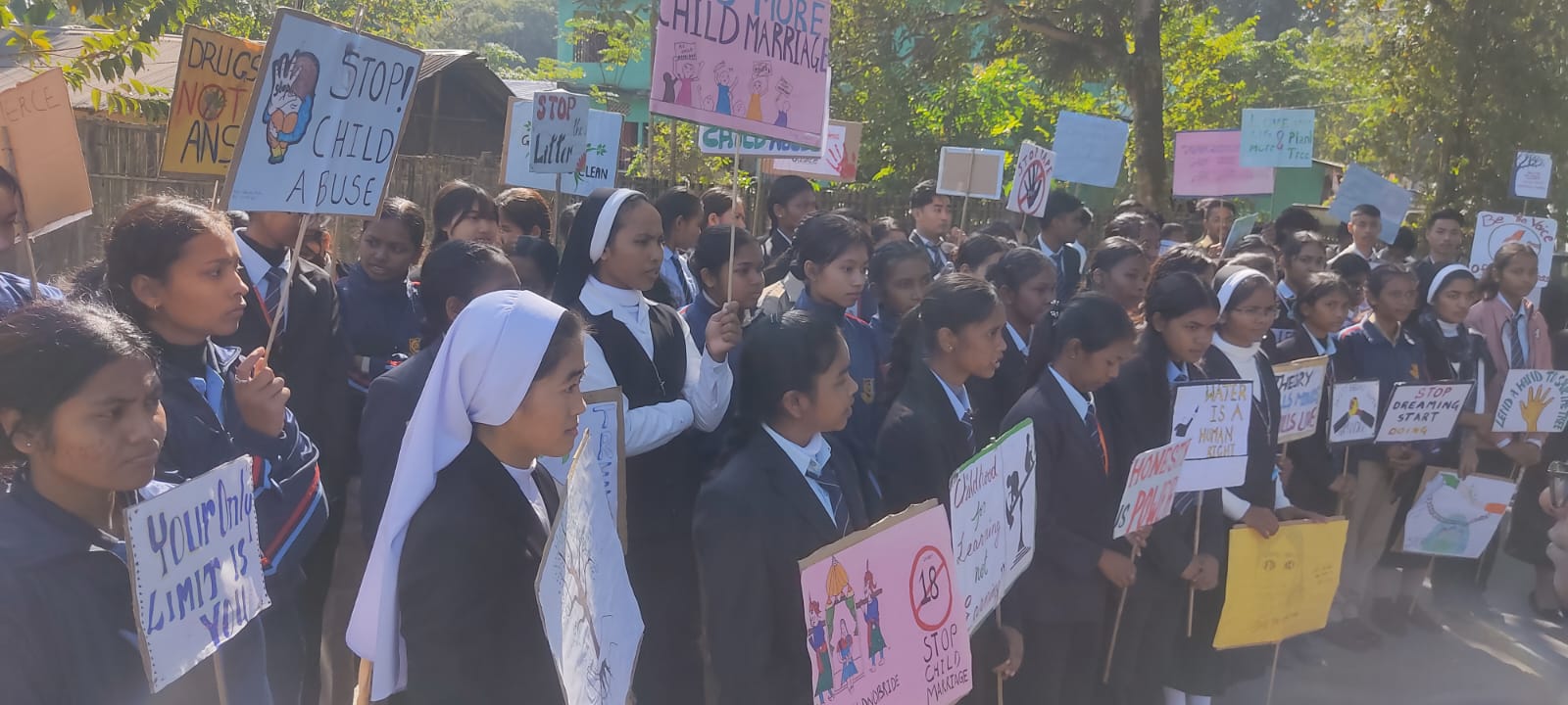 2025-12-10-16-33-19-gbd5